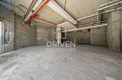 Retail - Studio - 2 Bathrooms for rent in API 1000 - Umm Al Sheif - Dubai