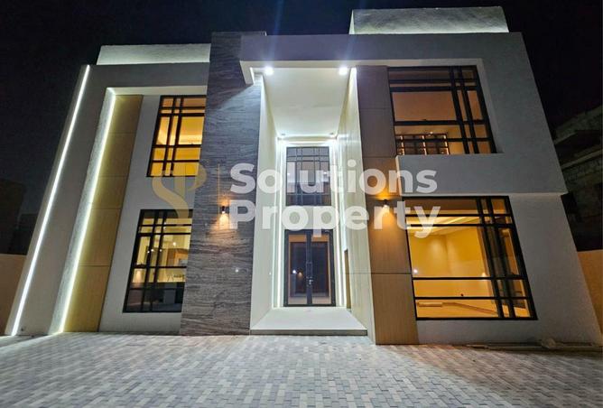104669292 - Property Image 2