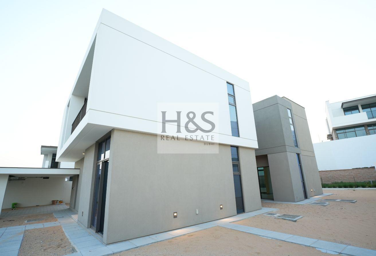 Type B Villa | 5BR + Maid | Single Row | Vastu photo 15