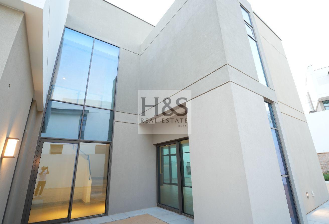 Type B Villa | 5BR + Maid | Single Row | Vastu photo 13