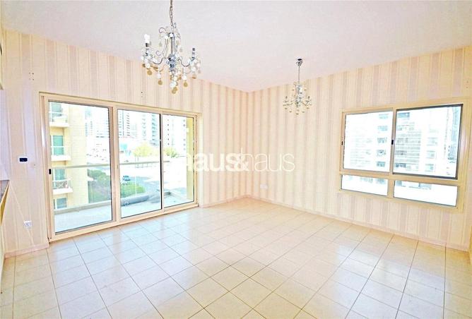 105976111 - Property Image 2