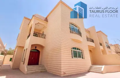 Villa - 4 Bedrooms - 6 Bathrooms for rent in Jumeirah 2 Villas - Jumeirah 2 - Jumeirah - Dubai