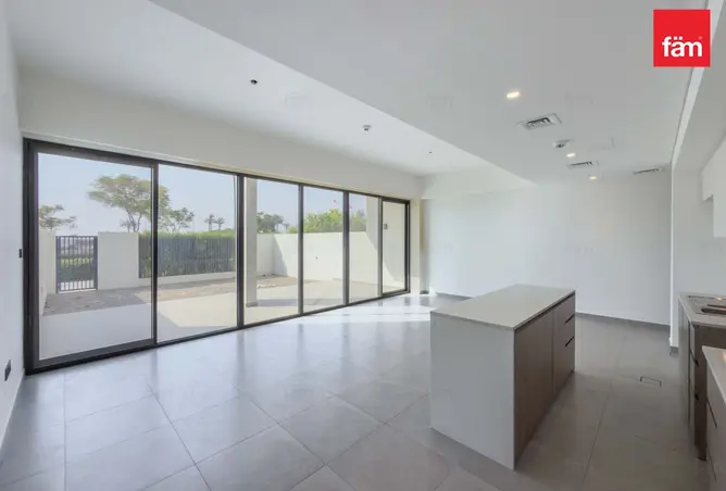 155511617 - Property Image 3