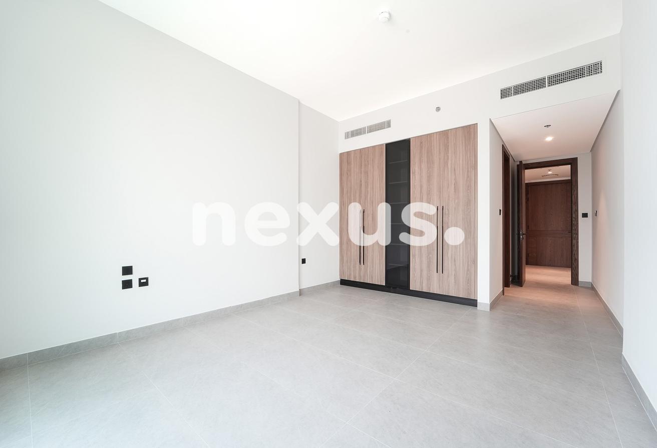 Brand New | Spacious | Near to School | Vacant photo 8