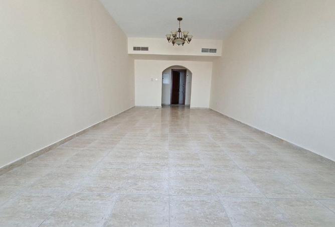 101723256 - Property Image 2