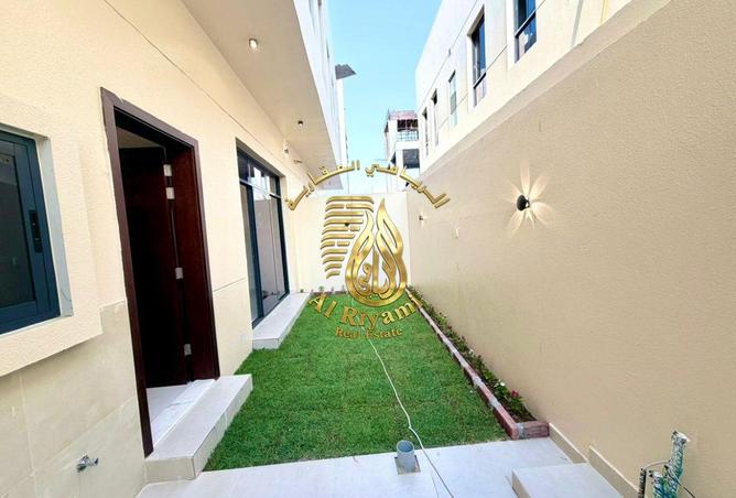 112731611 - Property Image 2