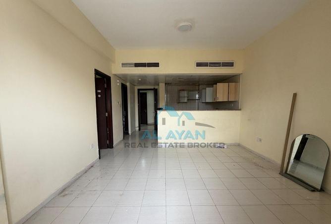 73112420 - Property Main Image