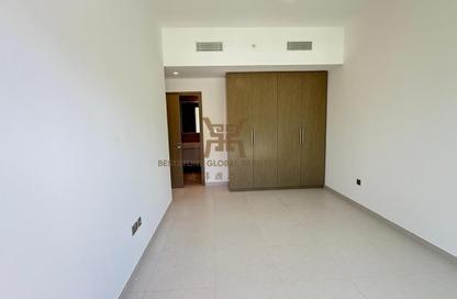 Apartment - 2 Bedrooms - 2 Bathrooms for rent in Burj Royale - Downtown Dubai - Dubai