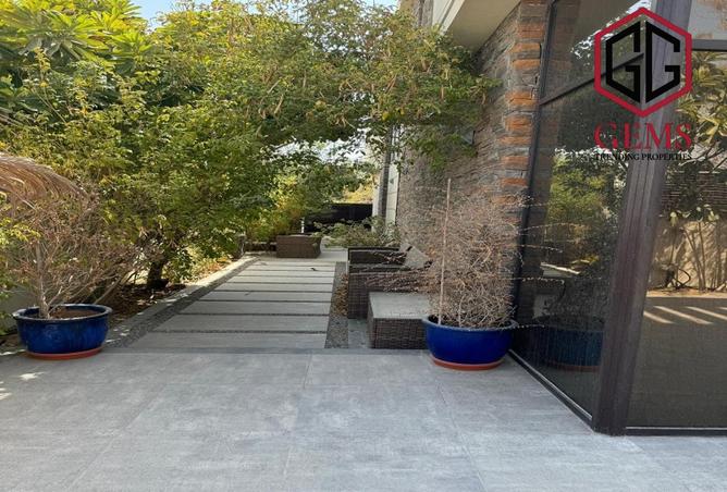 79004114 - Property Image 3