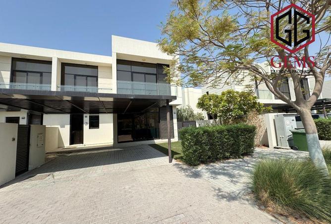 79004114 - Property Image 2