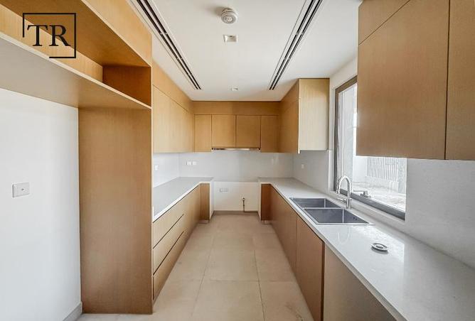 110962779 - Property Image 3