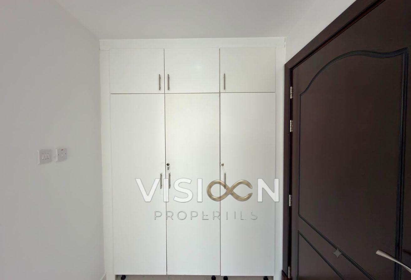 4BR Villa with Private Garden | burj khalifa view photo 10