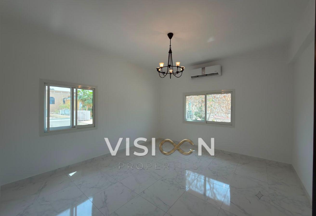 4BR Villa with Private Garden | burj khalifa view photo 8
