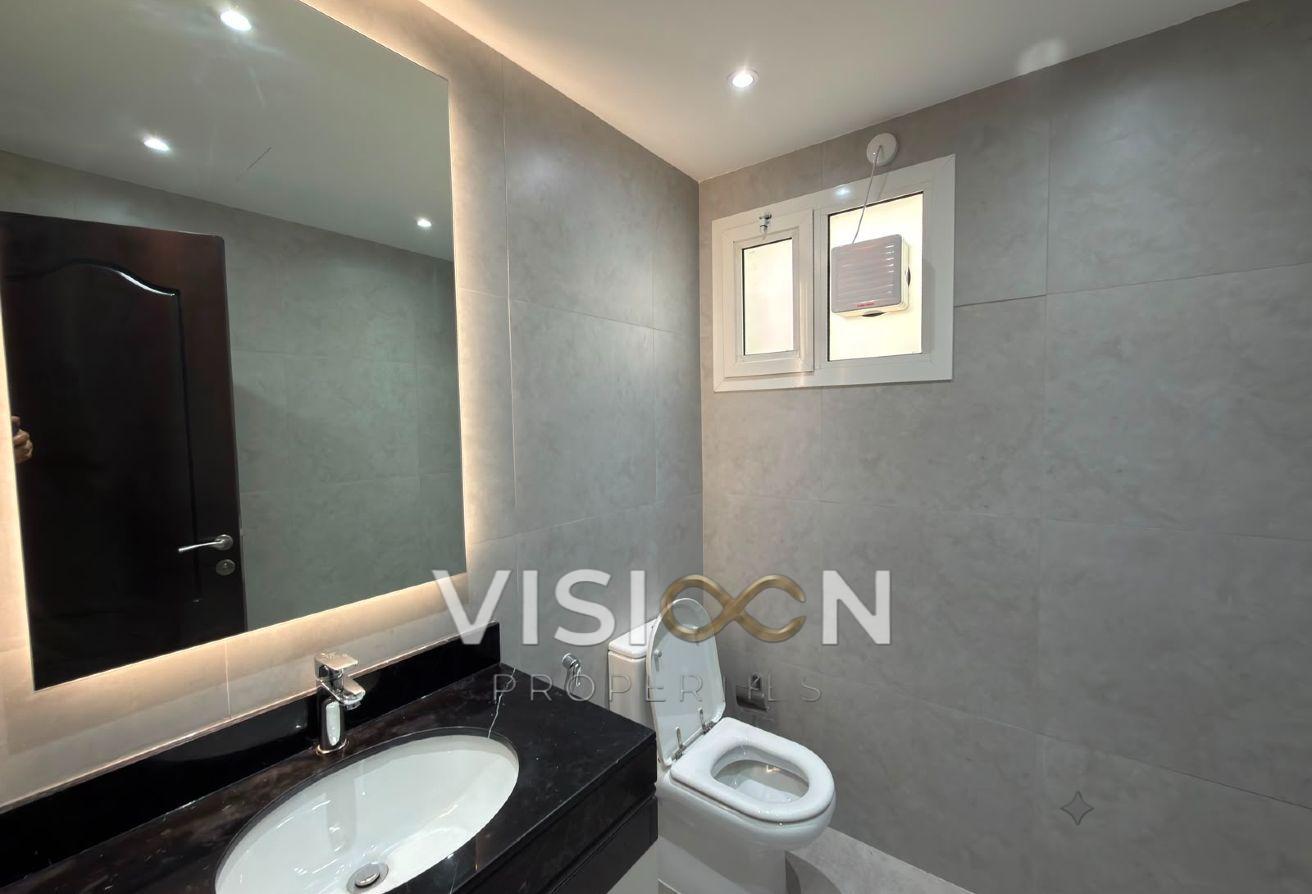 4BR Villa with Private Garden | burj khalifa view photo 13