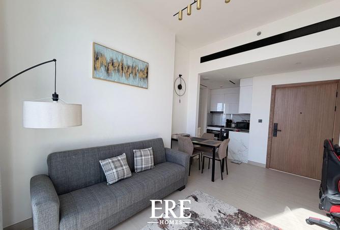 98279409 - Property Image 3