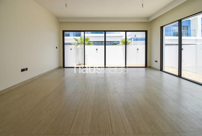 126566227 - Property Image 2