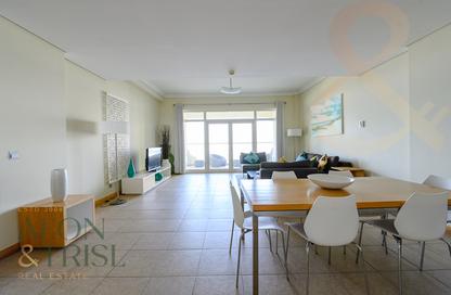 Apartment - 1 - 2 for rent in Al Das - Shoreline Apartments - Palm Jumeirah - Dubai
