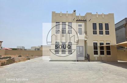 Villa - 5 Bedrooms - 5 Bathrooms for rent in Al Dhait South - Al Dhait - Ras Al Khaimah Villa - 5 Bedrooms - 5 Bathrooms for rent in Al Dhait South - Al Dhait - Ras Al Khaimah