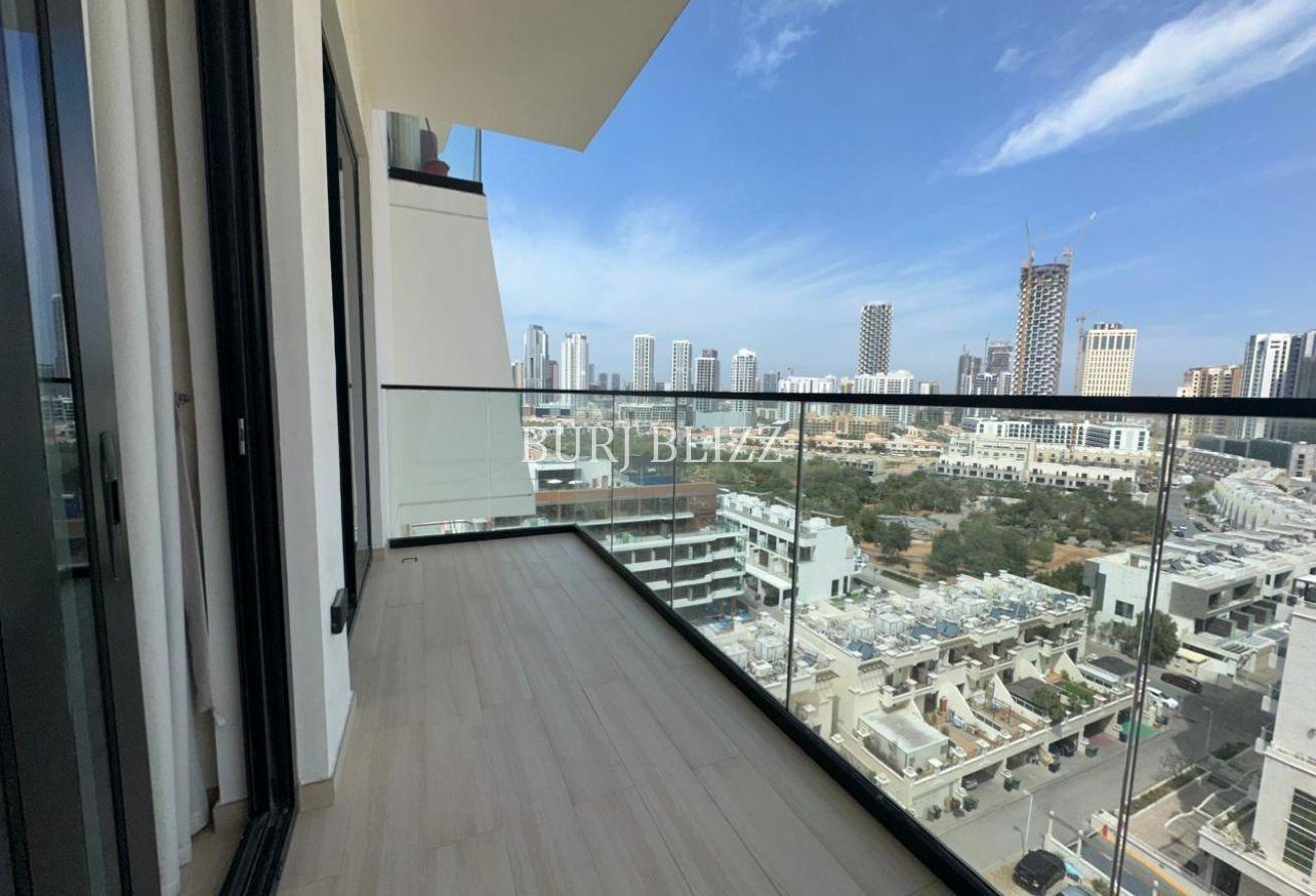 Contemporary 1BR | Smart Home Feature | Vacant photo 3