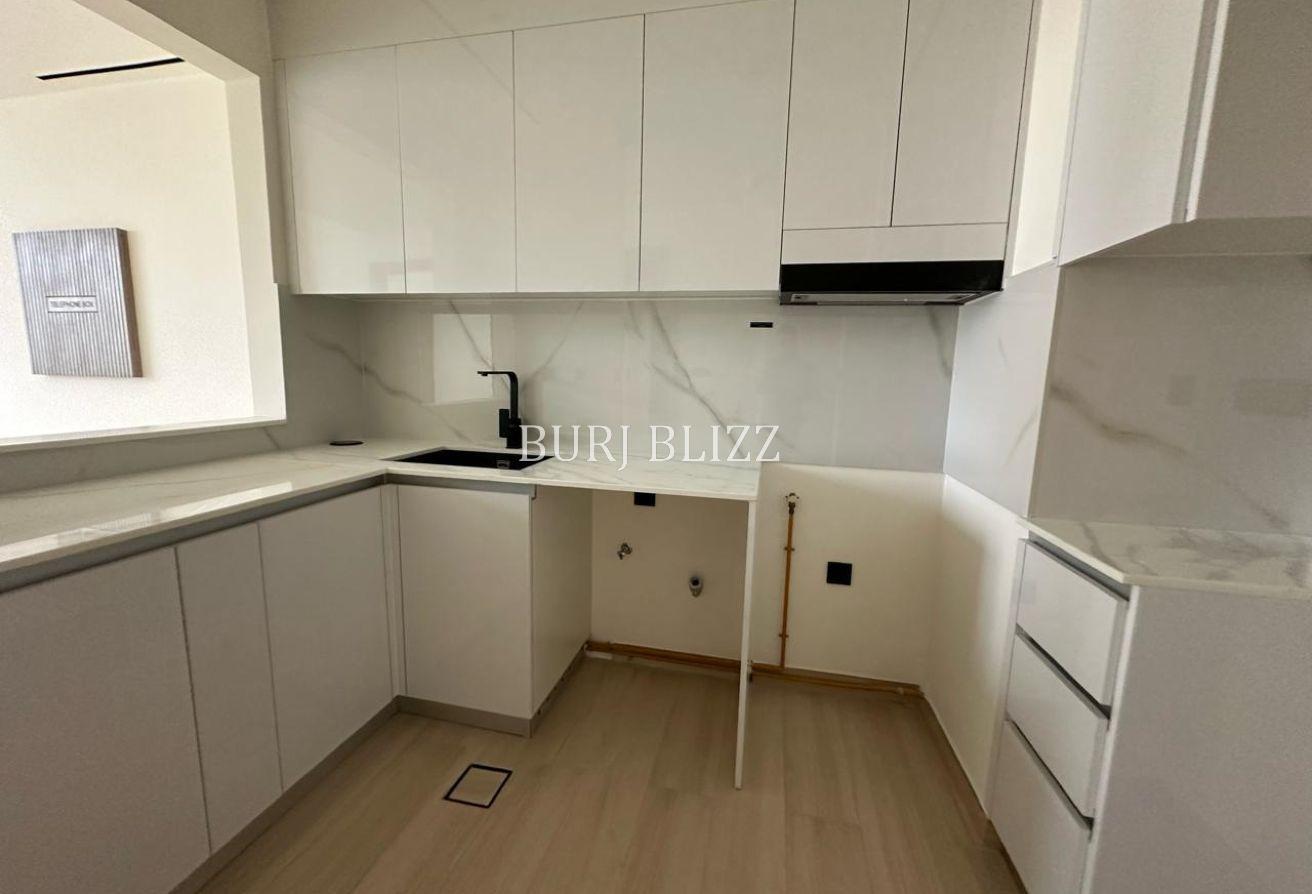 Contemporary 1BR | Smart Home Feature | Vacant photo 2