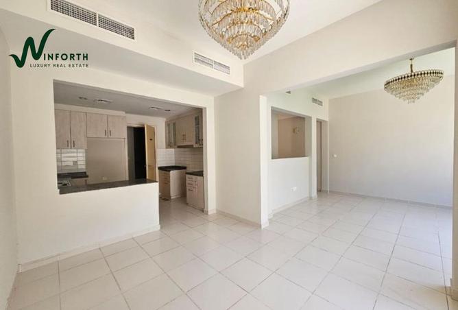 76962901 - Property Image 3