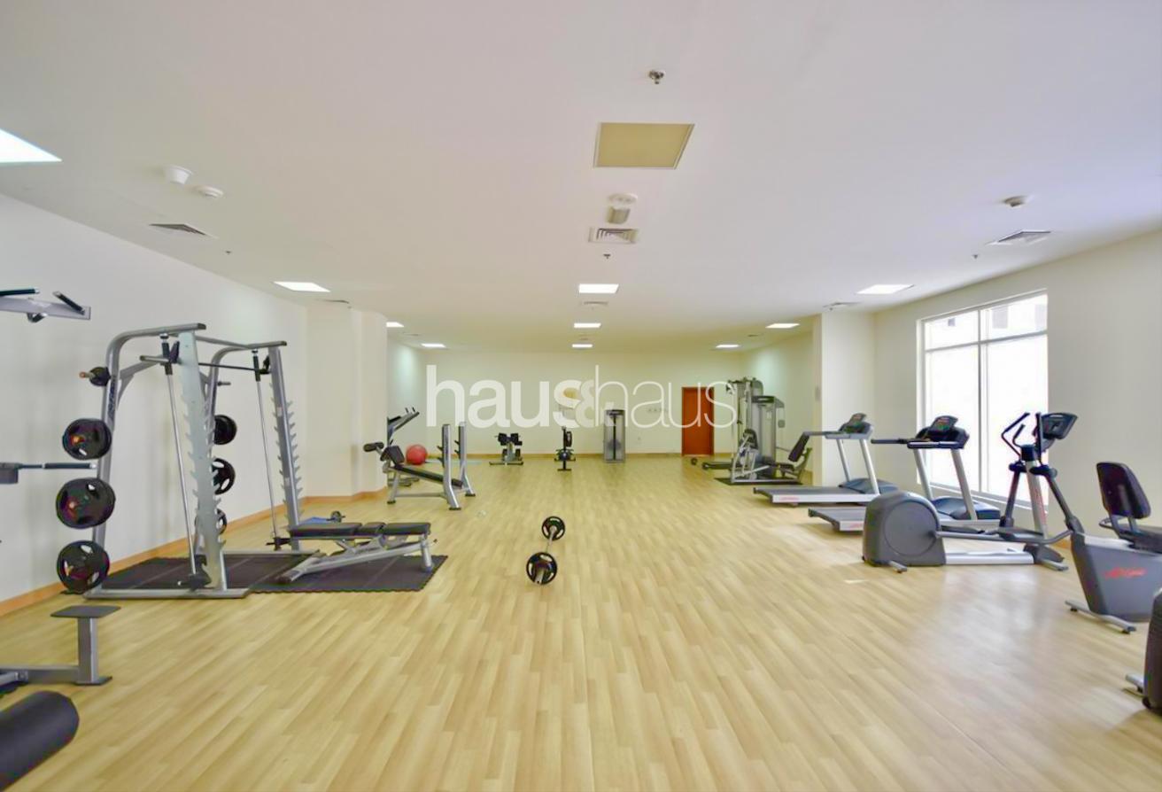 Hot Offer! | Modern Furnished | Prime Location photo 10