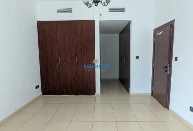 135645563 - Property Main Image