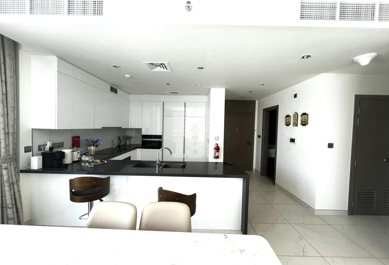 Hot Deal | 3 BR+Maid | Furnished | Ready to move photo 5