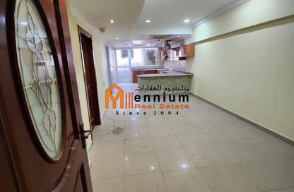 Apartment - 3 - 4 for rent in Ameer Bu Khamseen Tower - Al Majaz 3 - Al Majaz - Sharjah Apartment - 3 - 4 for rent in Ameer Bu Khamseen Tower - Al Majaz 3 - Al Majaz - Sharjah