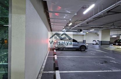 Retail - Studio for rent in Al Manara - Dubai