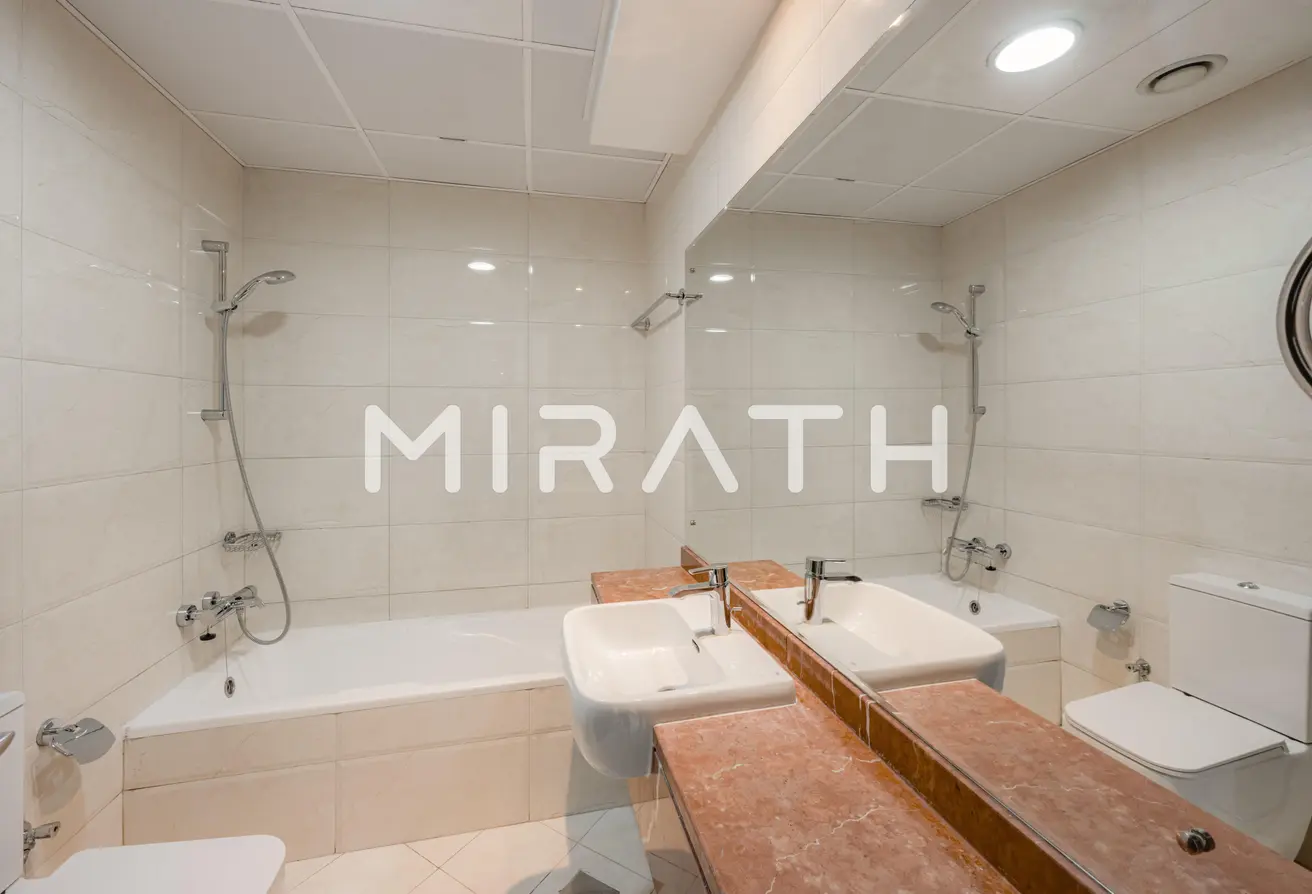 158718010 - Property Main Image