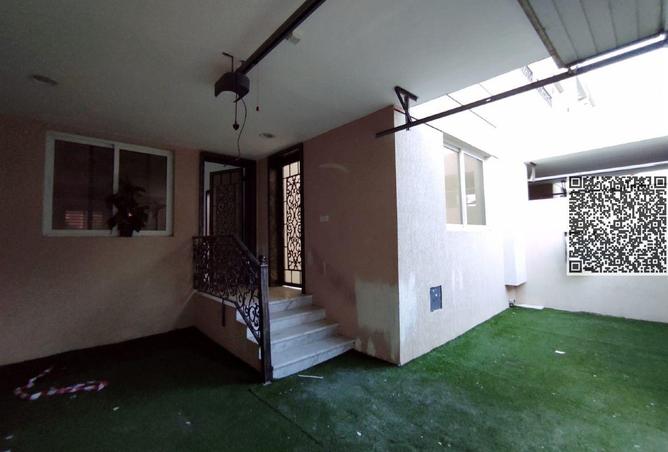 90061322 - Property Image 2