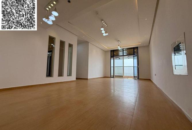 75034289 - Property Image 2