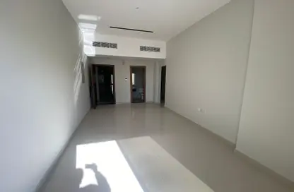 شقة - 3 غرف نوم - 3 حمامات للايجار في شارع الشيخ جابر الصباح - النعيمية - النعيمية - عجمان