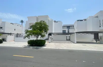 فيلا - 3 غرف نوم - 5 حمامات للايجار في جزيرة الشمس - مدينة أجمل مكان - مدينة الواجهة المائية لإمارة الشارقة - الشارقة