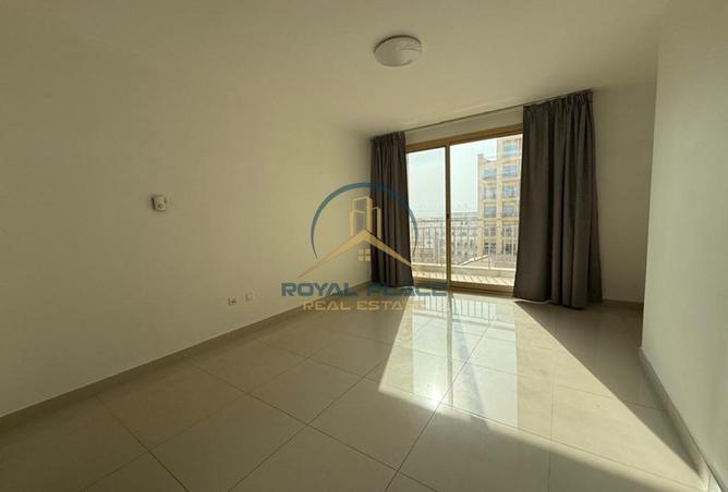 60914232 - Property Image 3