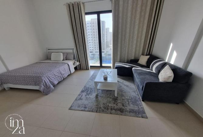 94022439 - Property Image 2