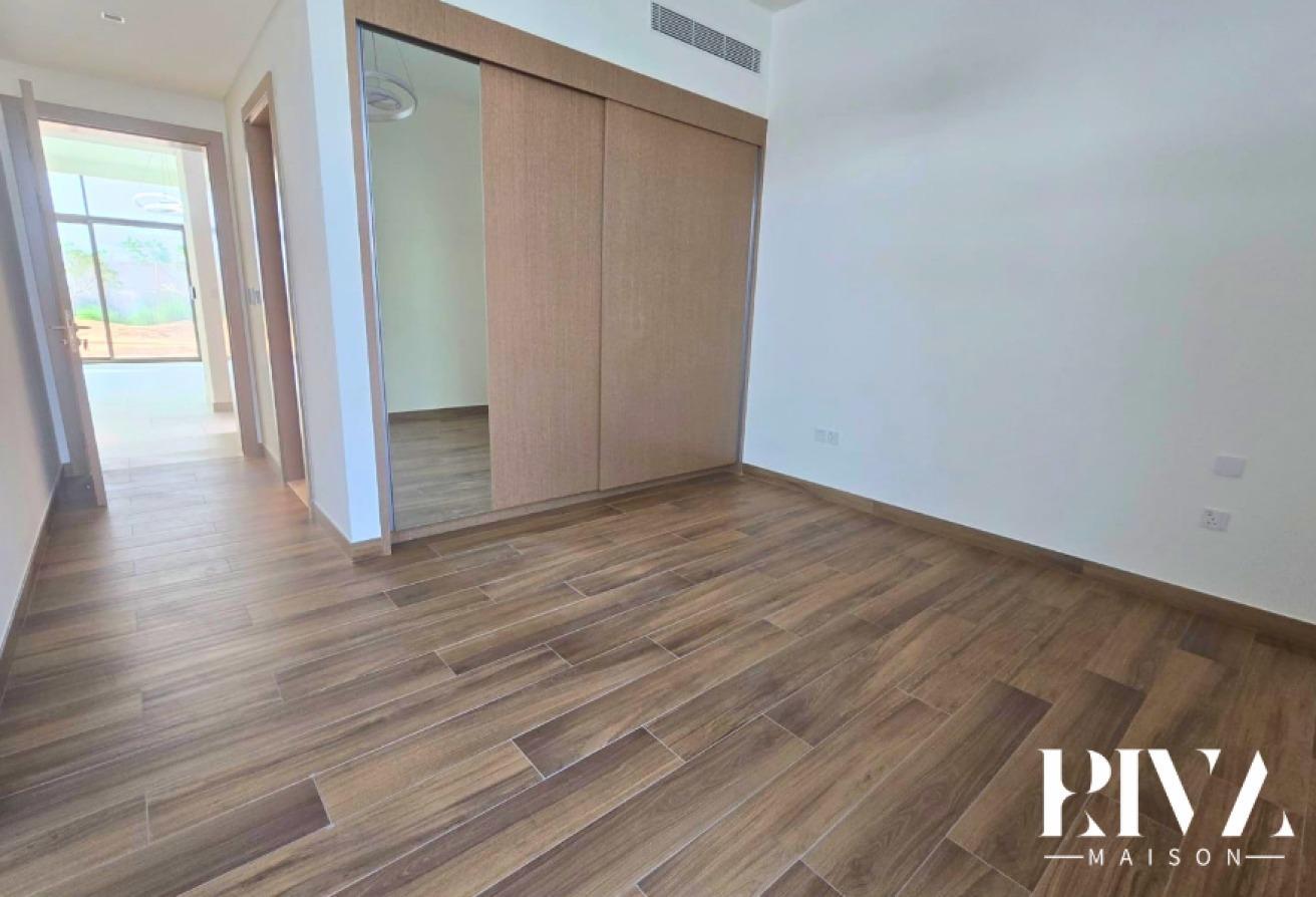 Exclusive Villa | Prime Location | Tilal Al Furjan photo 4