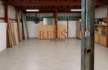 Warehouse - Studio - 1 Bathroom for rent in Al Quoz Industrial Area - Al Quoz - Dubai Warehouse - Studio - 1 Bathroom for rent in Al Quoz Industrial Area - Al Quoz - Dubai