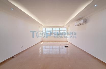Villa - 5 - 6 for rent in Al Mahattah - Al Towayya - Al Ain
