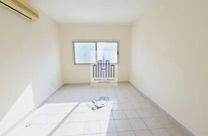 Apartment - Studio - 1 Bathroom for rent in Fire Station Road - Muwaileh - Sharjah