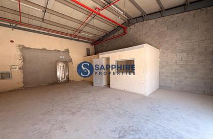 Warehouse - Studio - 1 Bathroom for rent in Ali Mousa Building - Al Sajaa Industrial - Al Sajaa - Sharjah Warehouse - Studio - 1 Bathroom for rent in Ali Mousa Building - Al Sajaa Industrial - Al Sajaa - Sharjah