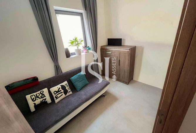 82353018 - Property Image 2