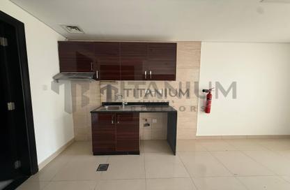 Apartment - Studio - 1 Bathroom for rent in Royal JVC Building - District 10 - Jumeirah Village Circle - Dubai