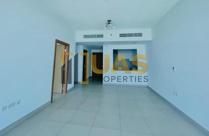 Apartment - 2 - 3 for rent in Al Nasr Square - Oud Metha - Bur Dubai - Dubai