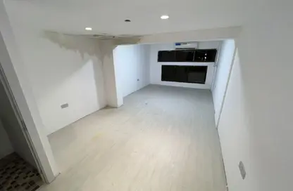 متجر - استوديو - 1 حمام للايجار في بناية الرميلة - الرميلة 2 - الرميلة - عجمان