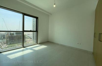 شقة - 2 - 3 للايجار في A كريك سايد 18 - حدائق الإمارات 1 - مرسى خور دبي - دبي