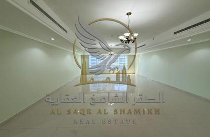 Apartment - 4 Bedrooms - 5 Bathrooms for rent in Al Khan Corniche - Al Khan - Sharjah Apartment - 4 Bedrooms - 5 Bathrooms for rent in Al Khan Corniche - Al Khan - Sharjah
