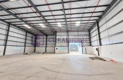 Warehouse - Studio for rent in Dubai Investment Park 1 (DIP 1) - Dubai Investment Park (DIP) - Dubai