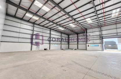 Warehouse - Studio for rent in Dubai Investment Park 1 (DIP 1) - Dubai Investment Park (DIP) - Dubai